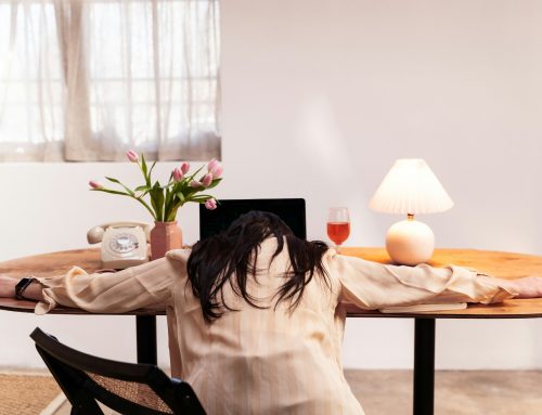 Feeling Stuck Lately? What a Therapist in Colorado Springs Might Notice